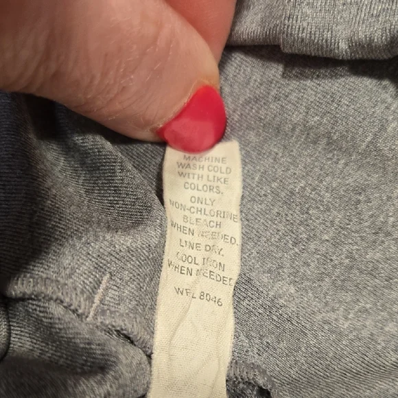 Ideology Zip-Front Gray and Pink Sports Bra - Picture 6 of 9